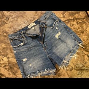Abercrombie & Fitch 4” Shorts
